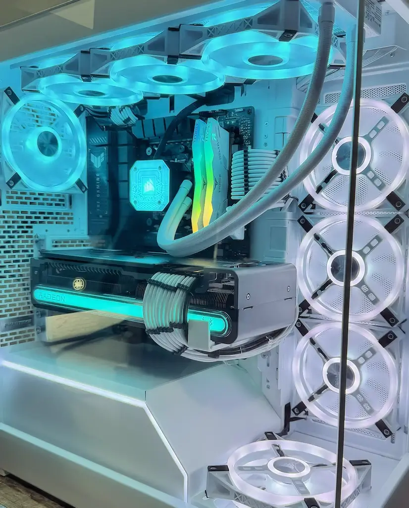 Montaje Gaming PC Phanteks Caraquiz Uceda Guadalajara Montaje Gaming PC Phanteks Caraquiz Uceda Guadalajara